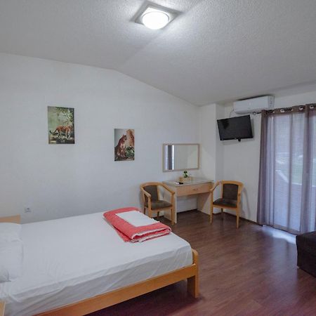 Hotel Kiko Битоля Екстериор снимка