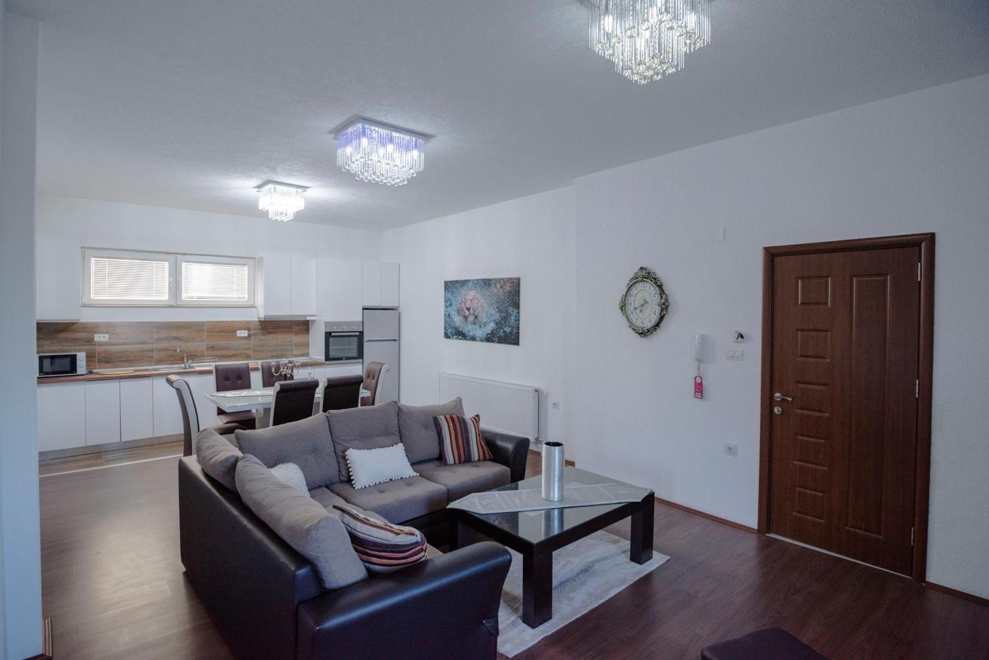 Hotel Kiko Битоля Екстериор снимка