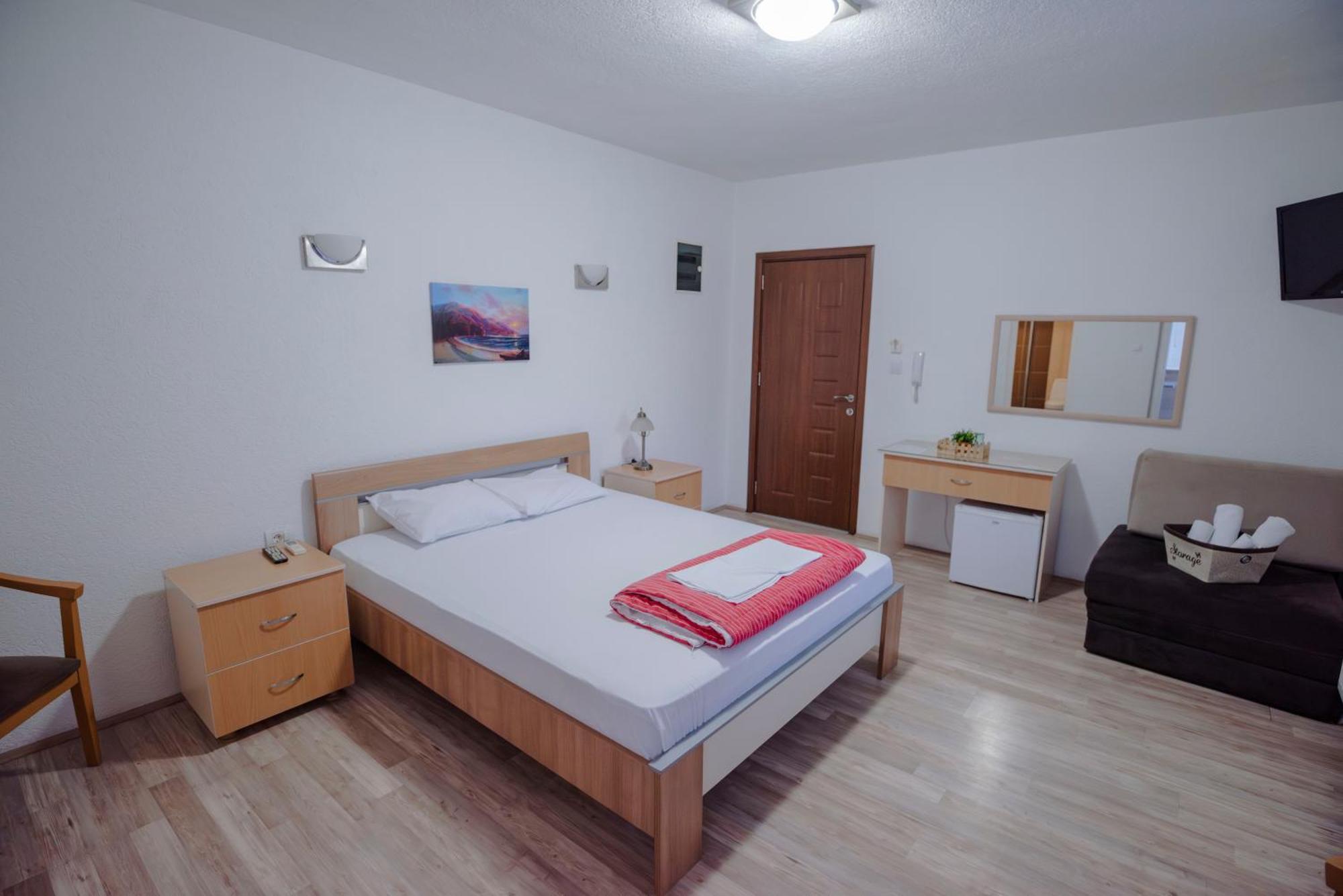 Hotel Kiko Битоля Екстериор снимка