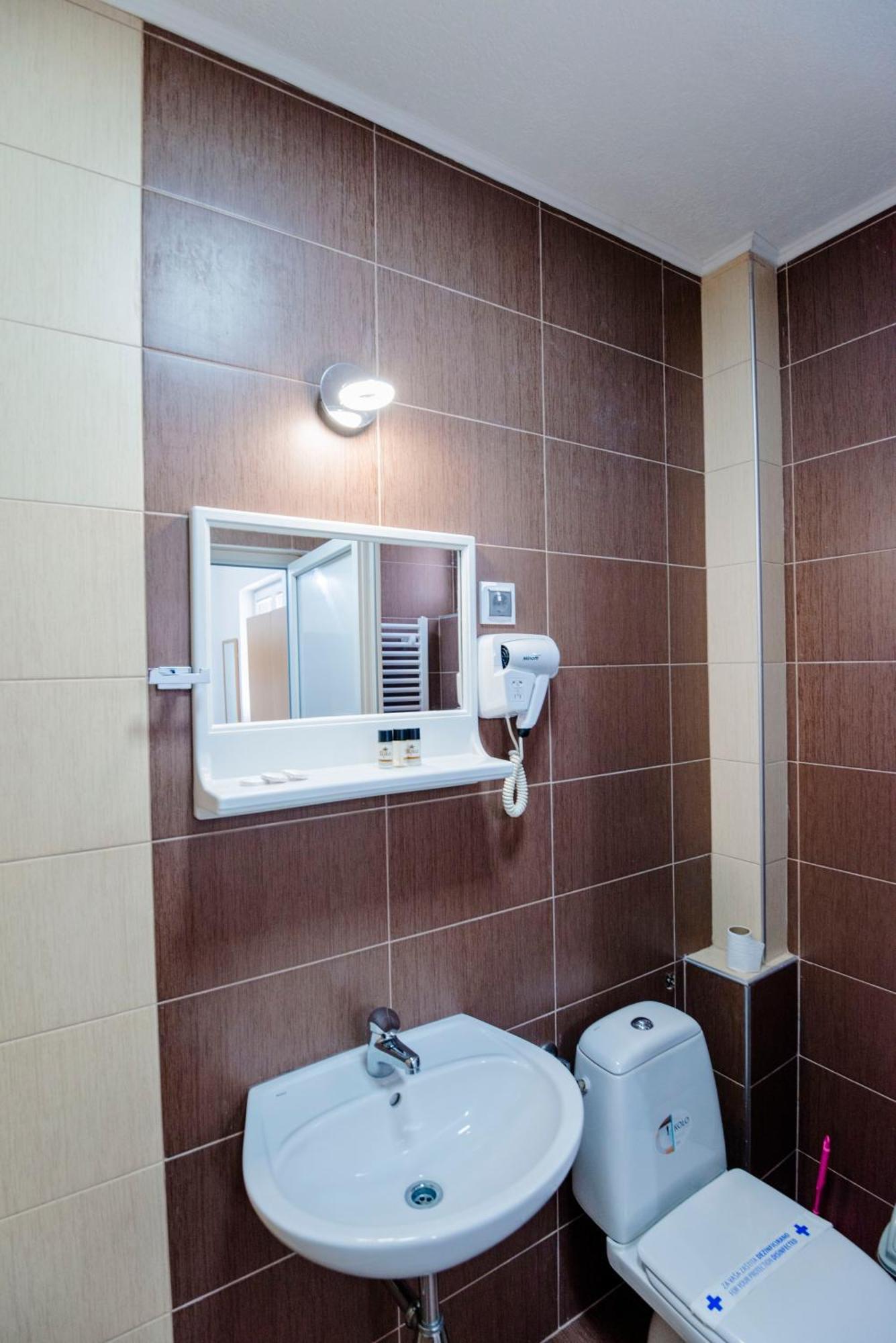 Hotel Kiko Битоля Екстериор снимка