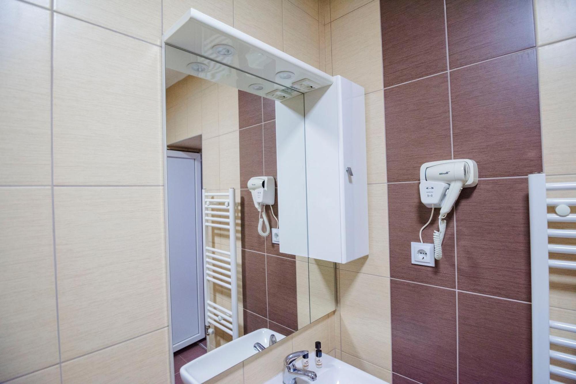 Hotel Kiko Битоля Екстериор снимка