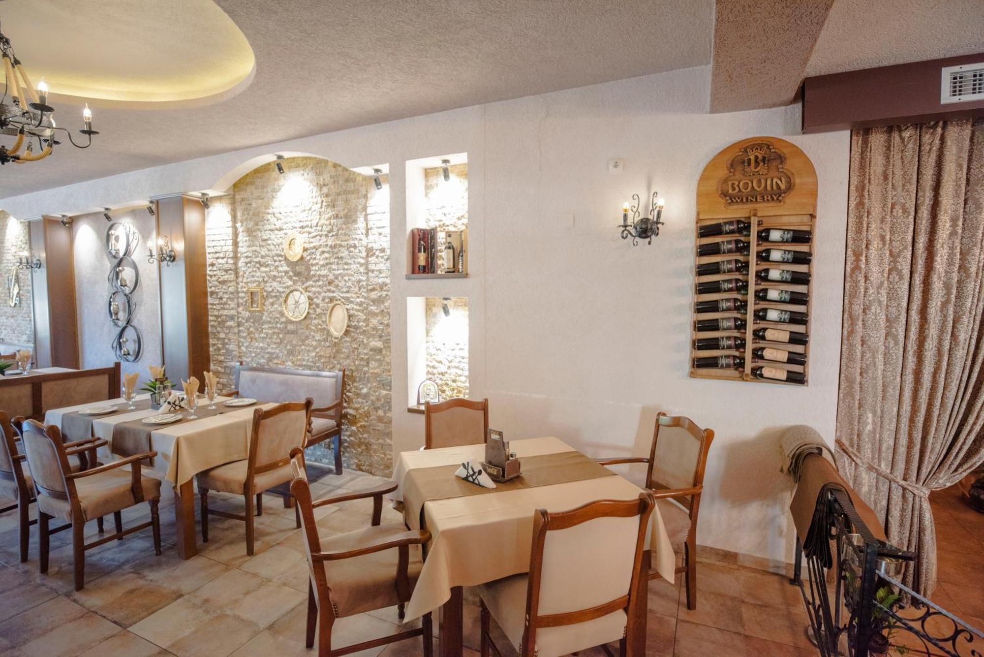 Hotel Kiko Битоля Екстериор снимка